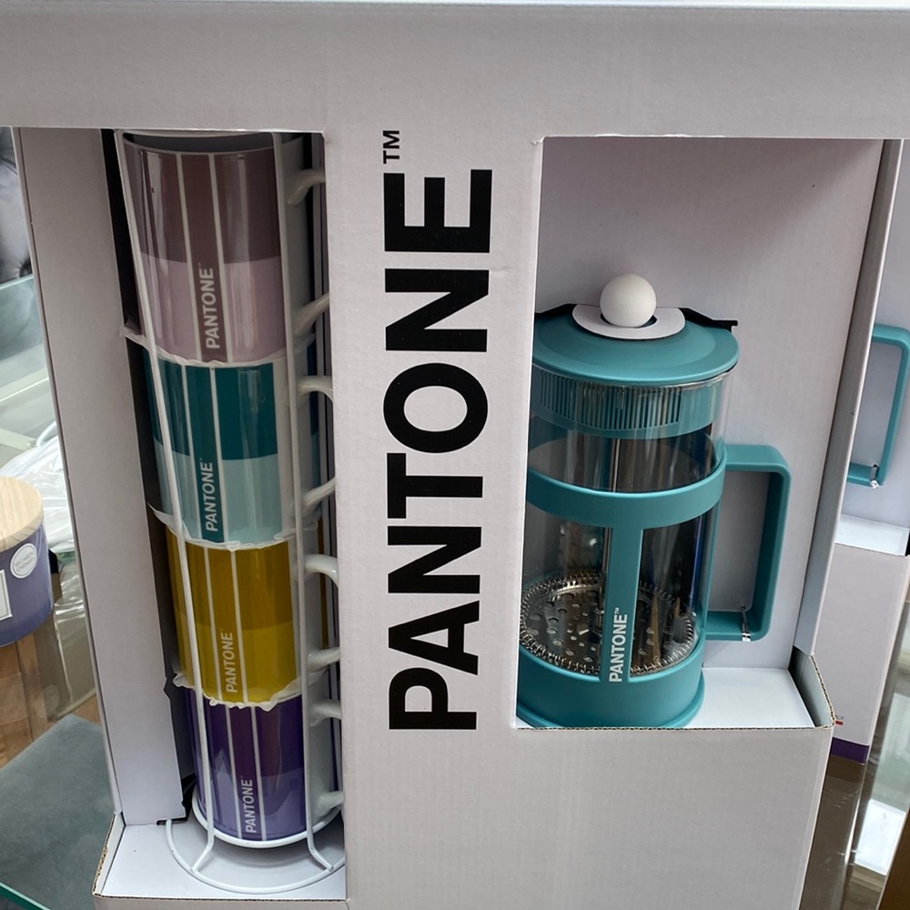 Pantone coffee and French press set